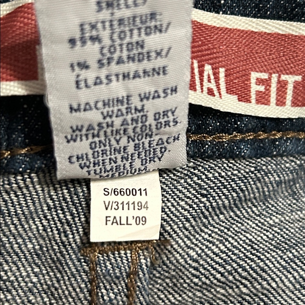 GAP Essential Fit Jeans - 10R - Picture 8 of 9